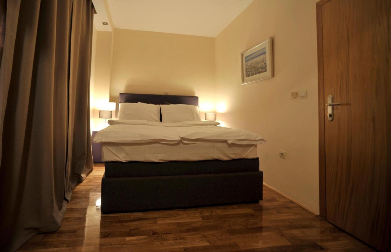Hotel M Ποντγορίτσα Δωμάτιο φωτογραφία