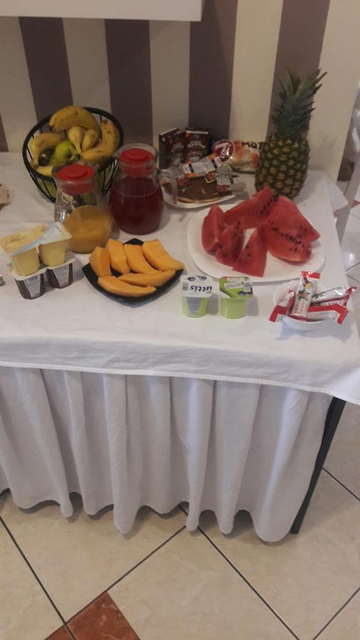 Hotel M Ποντγορίτσα Εξωτερικό φωτογραφία