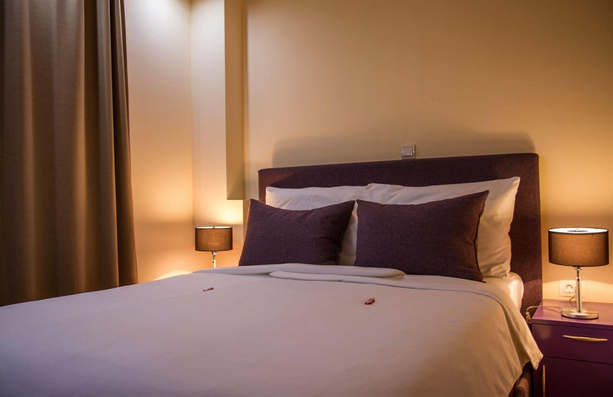 Hotel M Ποντγορίτσα Εξωτερικό φωτογραφία