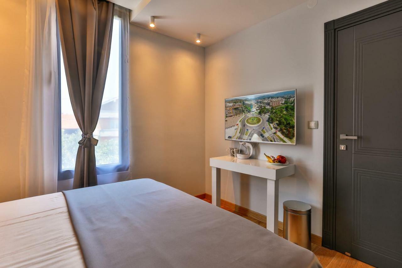 Hotel M Ποντγορίτσα Εξωτερικό φωτογραφία